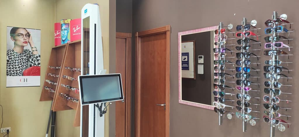 ¡Somos un Centro Varilux Especialista!